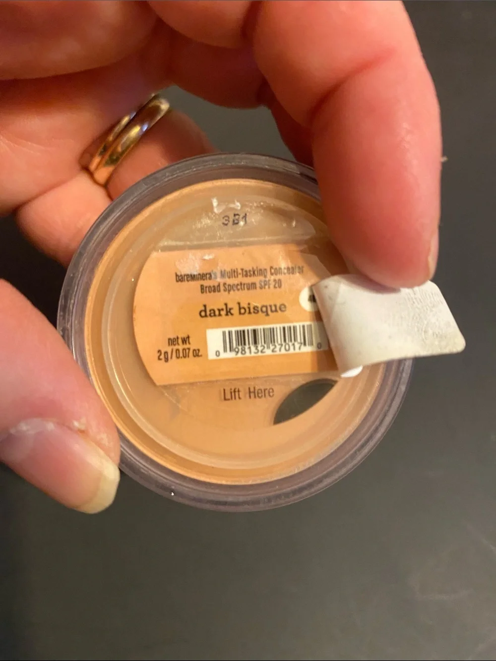 bareMinerals Concealer Compact - Black with White Logo